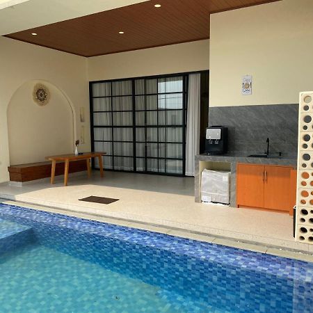 Azalea Room By The Anp Villas Cikundul Bagian luar foto
